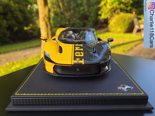 Bbr ferrari daytona sp3 - 1/18,